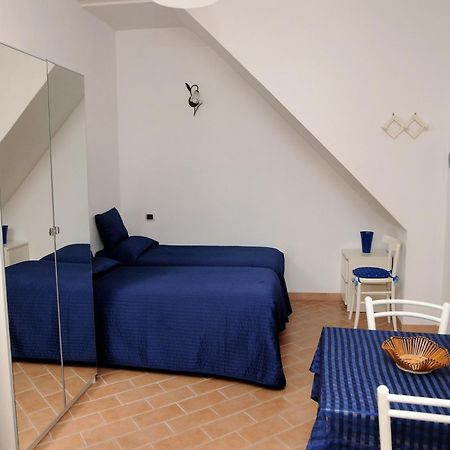 Guest House Dimora Fiorita Serracapriola Zimmer foto